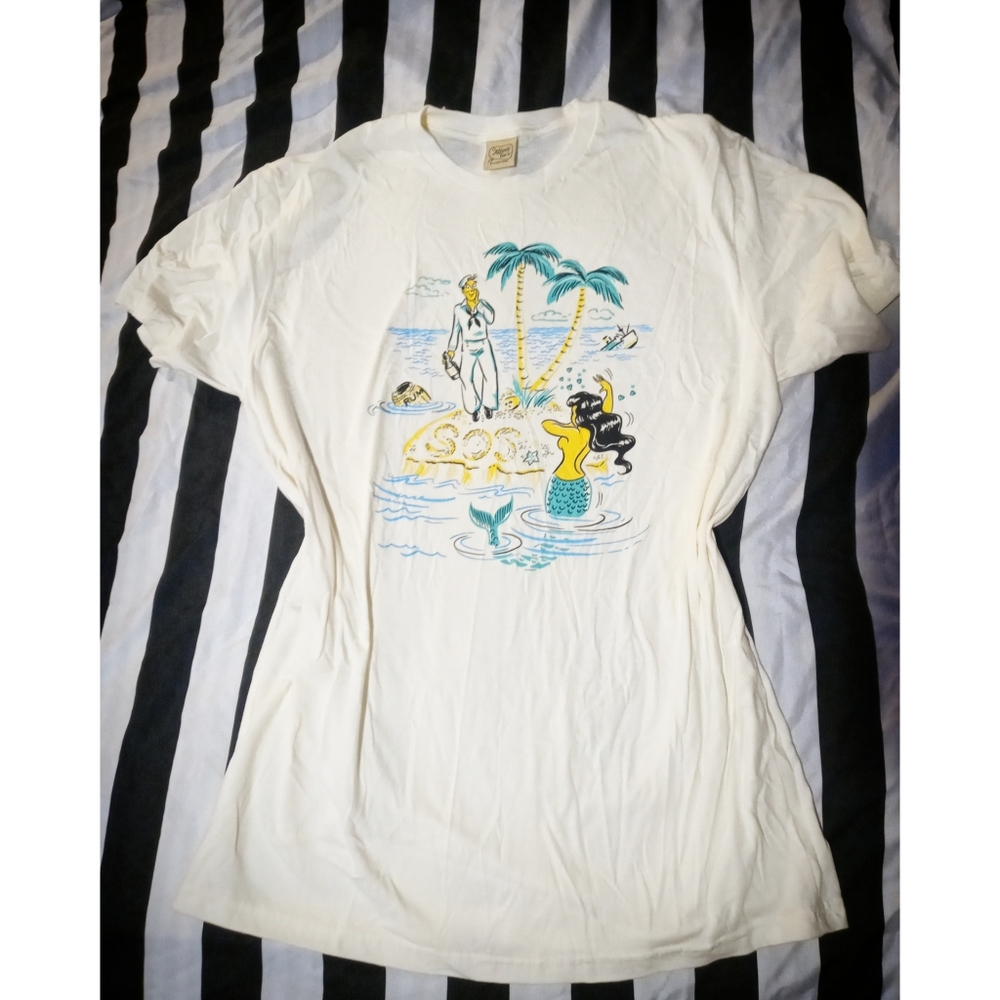 Atomic Tees Retro Mermaid Sailor Shirt Large